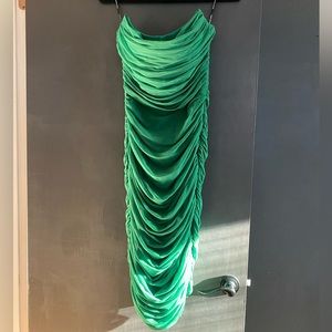 NWT Lavish Alice strapless green cocktail dress size 6